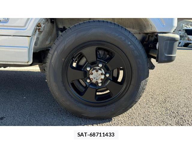 Suzuki JIMNY 1984-10 8548767-10