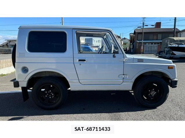 Suzuki JIMNY 1984-10 8548767-3