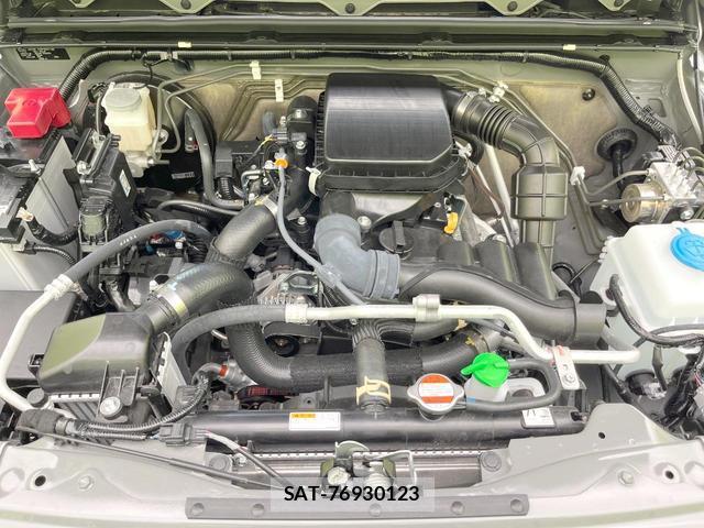 Suzuki JIMNY 2025-06 8549703-15