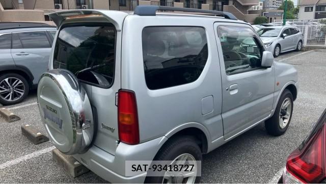 Suzuki JIMNY 2005-01 8550401-12