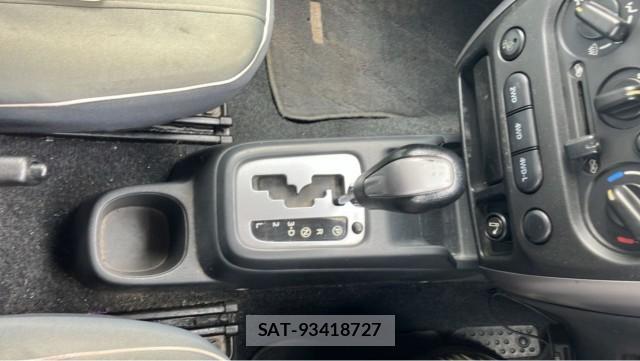 Suzuki JIMNY 2005-01 8550401-14