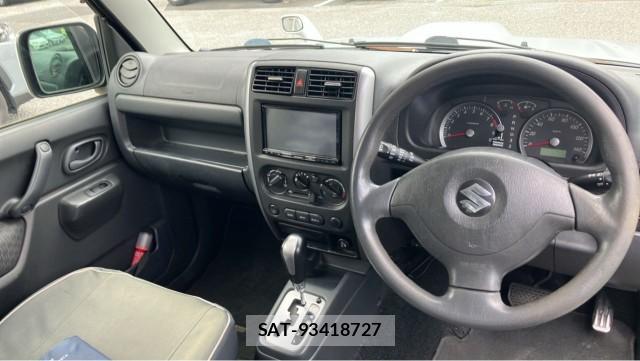 Suzuki JIMNY 2005-01 8550401-2
