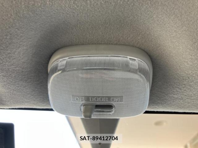 Suzuki JIMNY 2018-04 8552533-17