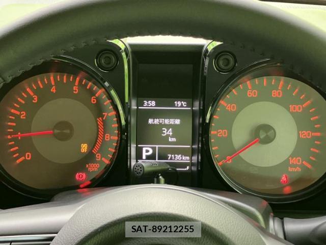 Suzuki JIMNY 2022-04 8552642-10