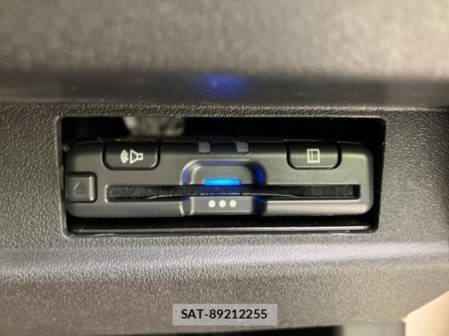 Suzuki JIMNY 2022-04 8552642-15
