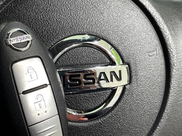Nissan JUKE 2012-02 8547244-5