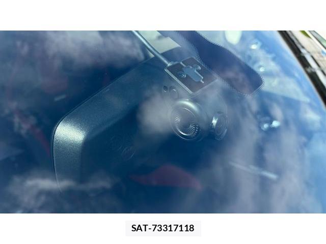 Nissan JUKE 2015 8548801-16