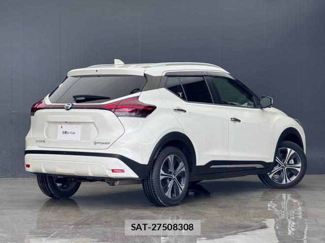 Nissan KICKS 2023-04 8547103-1