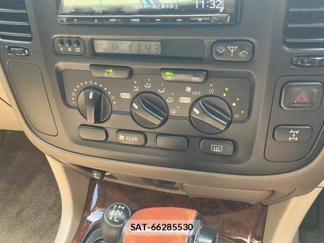 Toyota LAND CRUISER 2002-03 8547989-9
