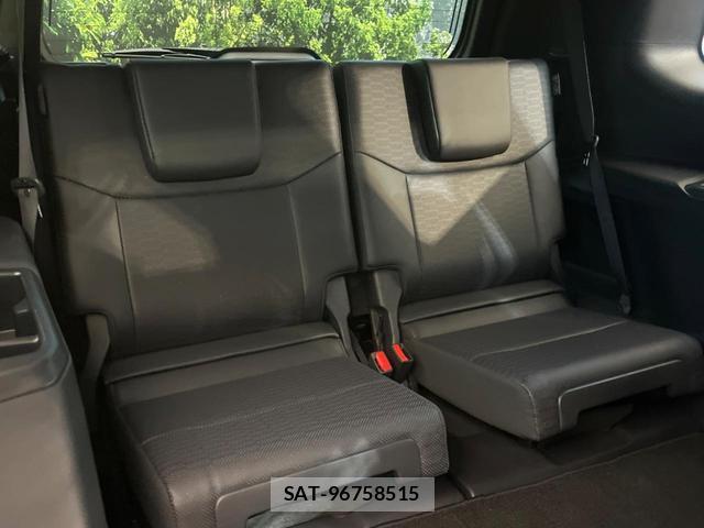 Toyota Land Cruiser 250 2025-04 8548428-8