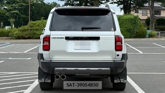 Toyota Land Cruiser 250 2024-06 8550327-1