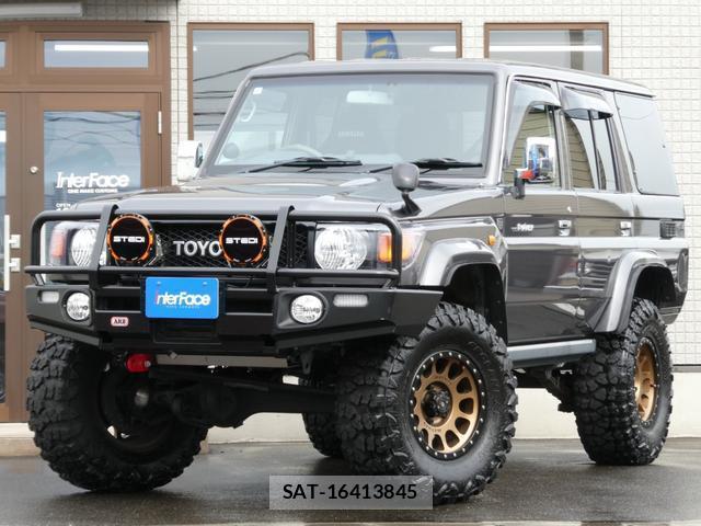 Toyota Land Cruiser 70 2014-12 8546899-0