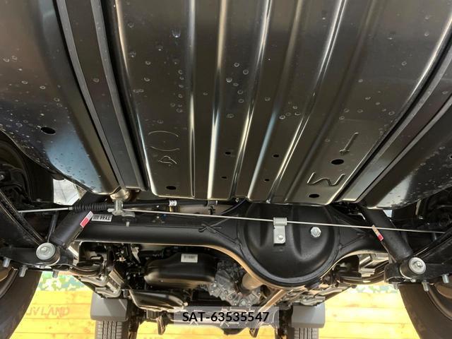 Toyota Land Cruiser 70 2025-06 8548430-18