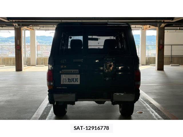Toyota Land Cruiser 70 1995 8548877-3