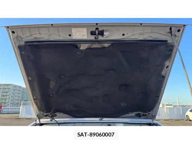 Toyota Land Cruiser 70 2002 8548908-12