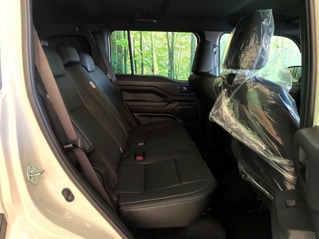 Toyota Land Cruiser FJ 2026-06 8547235-15