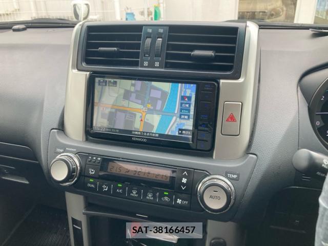 Toyota LAND CRUISER PRADO 2010-10 8547352-18
