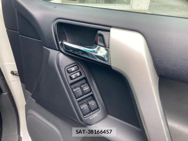Toyota LAND CRUISER PRADO 2010-10 8547352-8