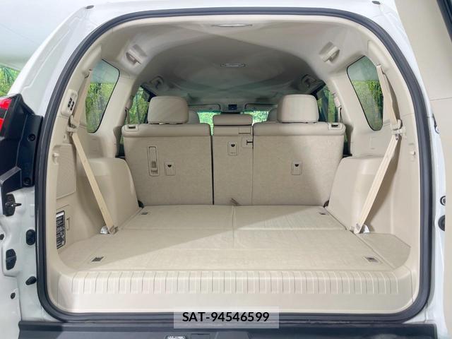 Toyota LAND CRUISER PRADO 2023-03 8547705-10