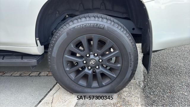 Toyota LAND CRUISER PRADO 2023-02 8550273-8