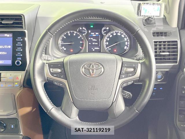 Toyota LAND CRUISER PRADO 2022-05 8550587-10