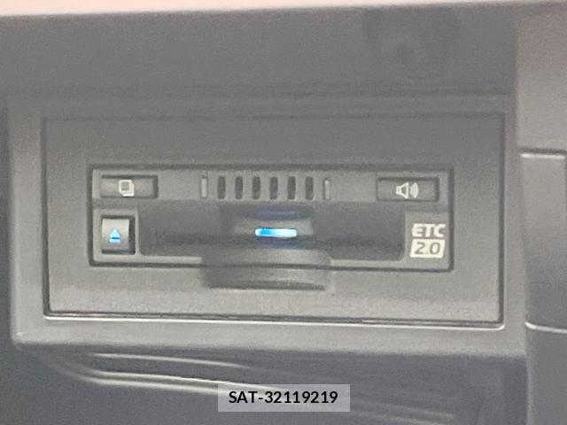 Toyota LAND CRUISER PRADO 2022-05 8550587-6