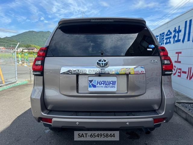 Toyota LAND CRUISER PRADO 2022-05 8551216-15