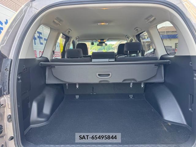 Toyota LAND CRUISER PRADO 2022-05 8551216-19