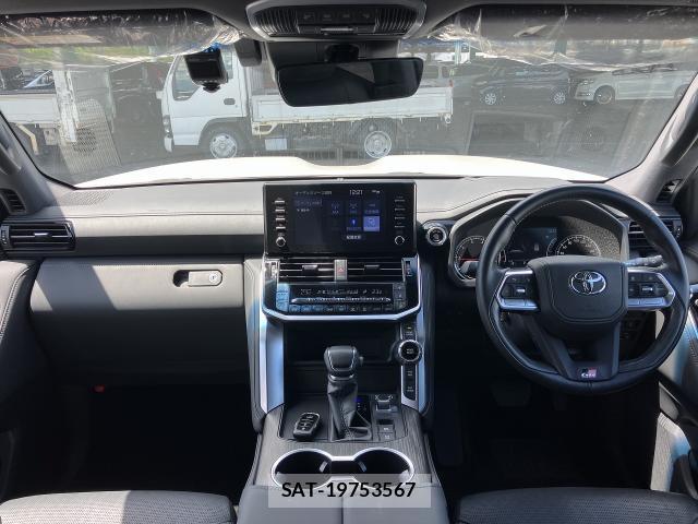 Toyota LAND CRUISER 2023-07 8547640-2