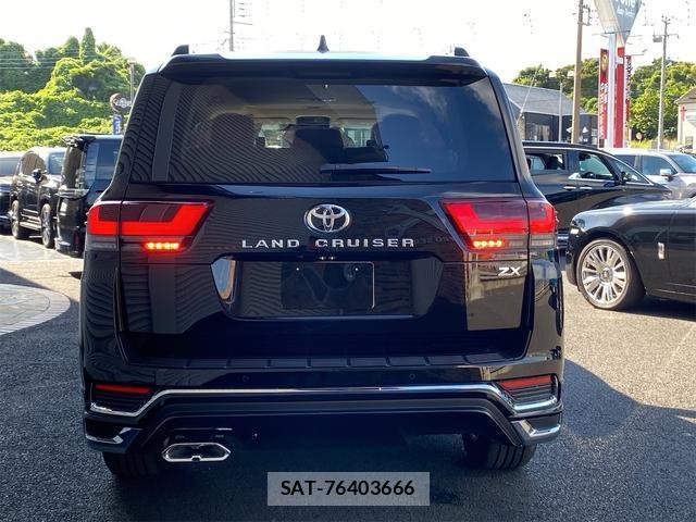Toyota LAND CRUISER 2026-07 8548660-2