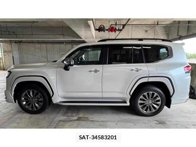 Toyota LAND CRUISER 2025 8548941-12