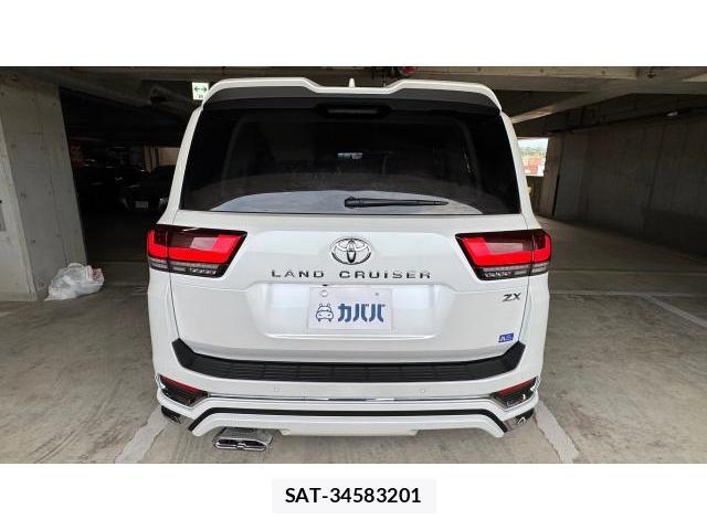 Toyota LAND CRUISER 2025 8548941-3