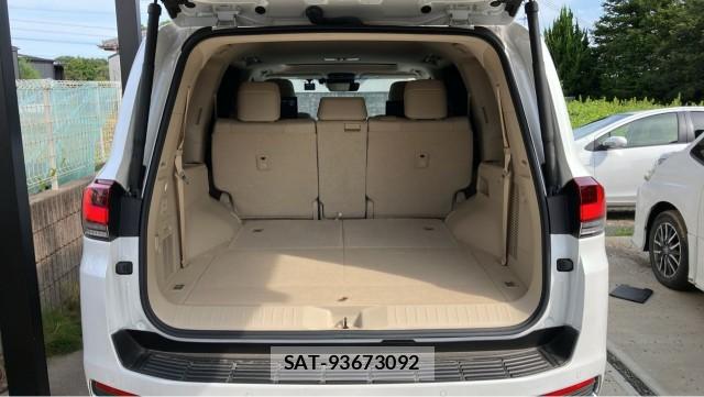 Toyota LAND CRUISER 2023-11 8550233-17