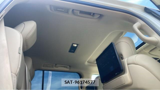 Toyota LAND CRUISER 2023-09 8550302-15