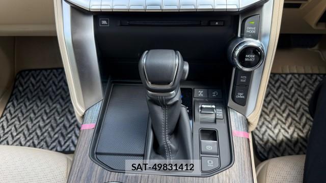 Toyota LAND CRUISER 2024-04 8550325-14