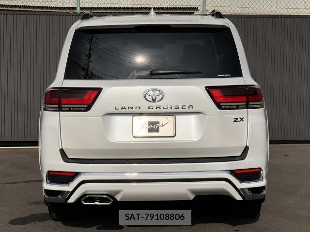 Toyota LAND CRUISER 2023-05 8550603-2
