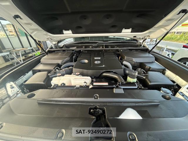 Toyota LAND CRUISER 2024-09 8551062-7