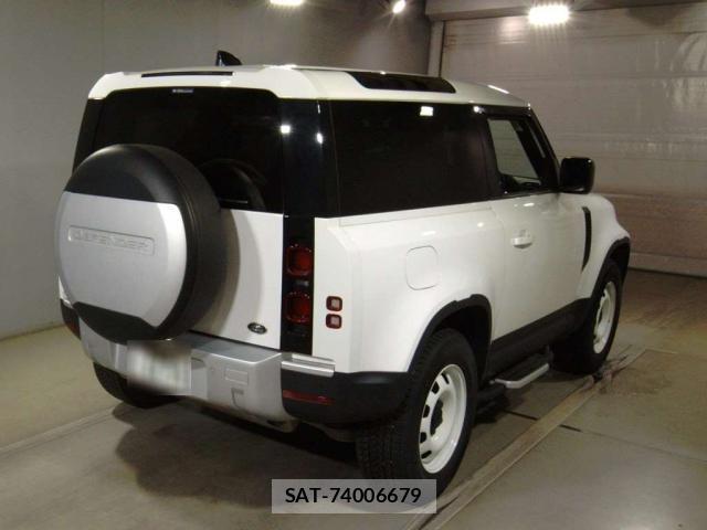 Land Rover DEFENDER 2022-03 8547921-1