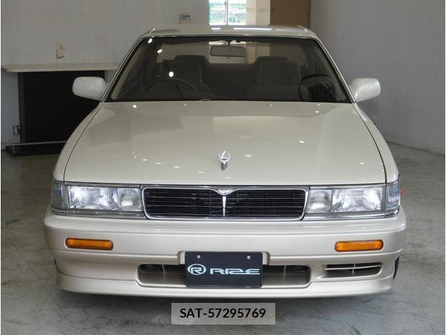 Nissan LAUREL 1991-06 8549788-18