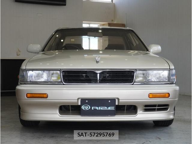 Nissan LAUREL 1991-06 8549788-19