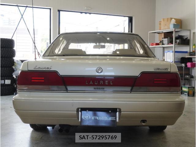Nissan LAUREL 1991-06 8549788-4