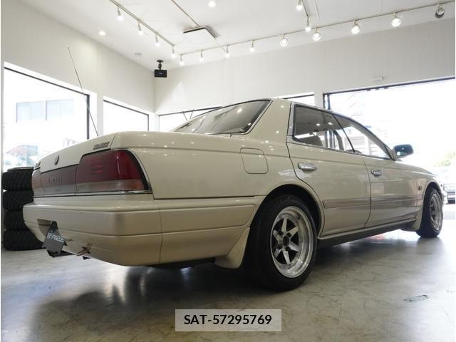 Nissan LAUREL 1991-06 8549788-5