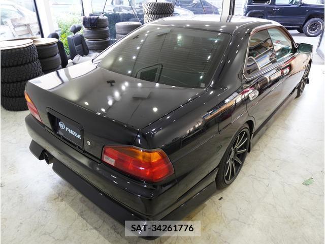 Nissan LAUREL 1998-11 8549791-10