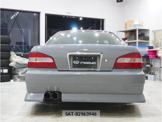 Nissan LAUREL 2000-12 8549793-4