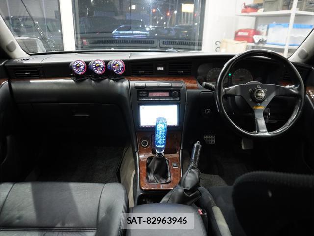 Nissan LAUREL 2000-12 8549793-6