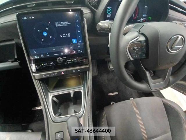 Lexus LBX 2025-05 8547810-2