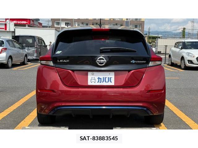 Nissan LEAF 2018 8548952-3