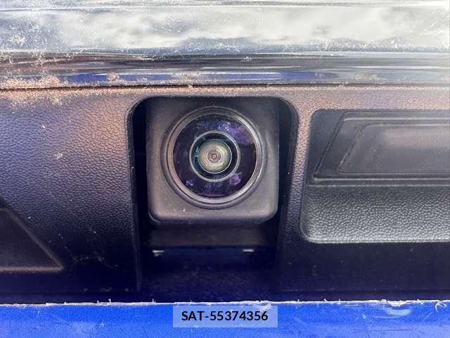 Nissan LEAF 2022-07 8549092-10