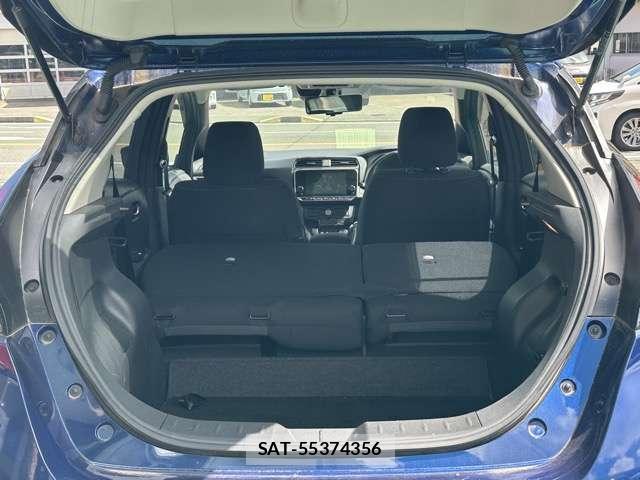 Nissan LEAF 2022-07 8549092-12