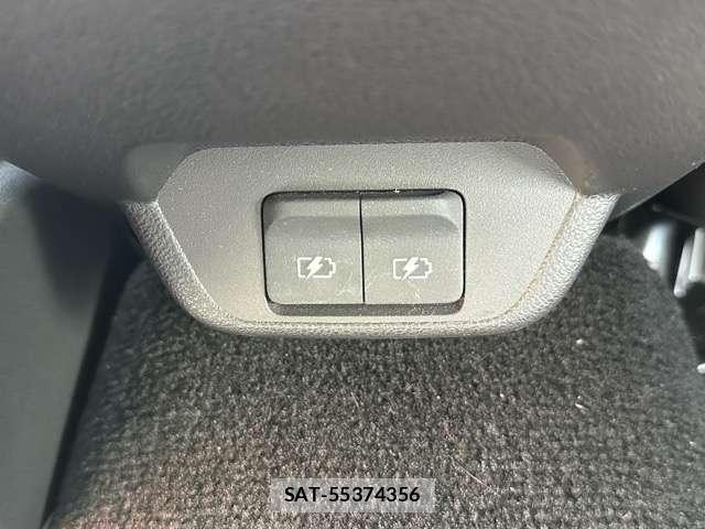 Nissan LEAF 2022-07 8549092-14